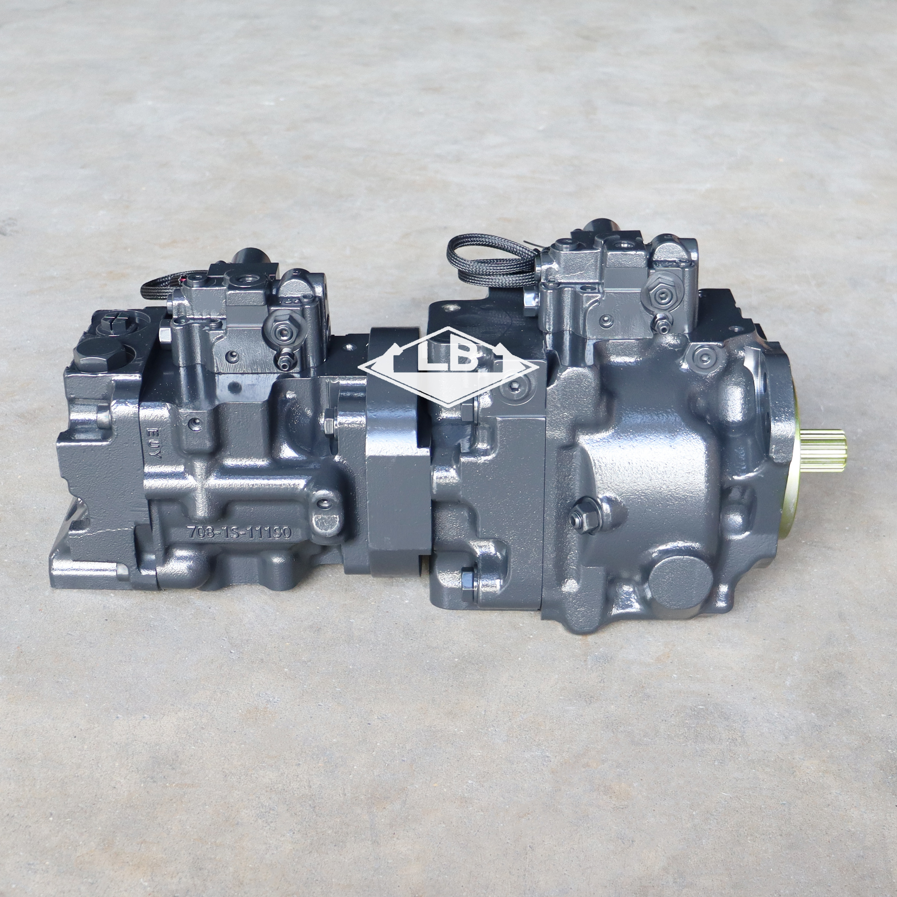 D375A-5 风扇泵 708-1W-00921(10) D375A-5 风扇泵 708-1W-00921(10)